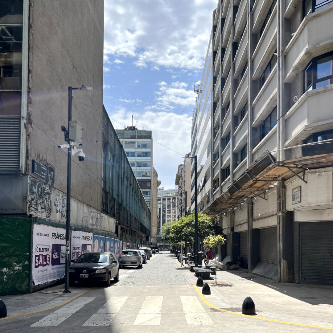 La Calle de atrás